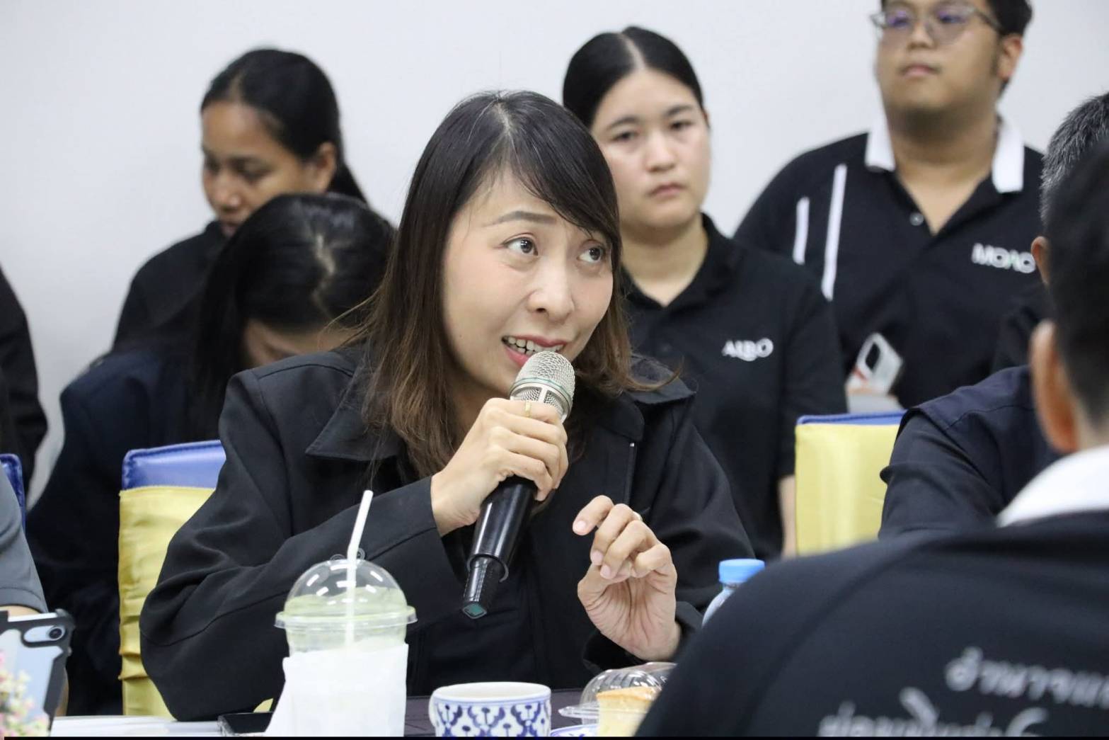 title - สำนักแผนงานและโครงการพิเศษ กระทรวงเกษตรและสหกรณ์ ร่วมกับผู้แทนหน่วยงานภายในสังกัดกระทรวงเกษตรและสหกรณ์, ผู้อำนวยการศูนย์ส่งเสริมและพัฒนาอาชีพเสริมนอกภาคการเกษตร เข้าร่วมประชุมหารือและลงพื้นที่แปลงนาภายในศูนย์ส่งเสริมและพัฒนาอาชีพเสริมนอกภาคการเกษตร เพื่อเตรียมความพร้อมในการจัดกิจกรรมจิตอาสา กระทรวงเกษตรและสหกรณ์ 